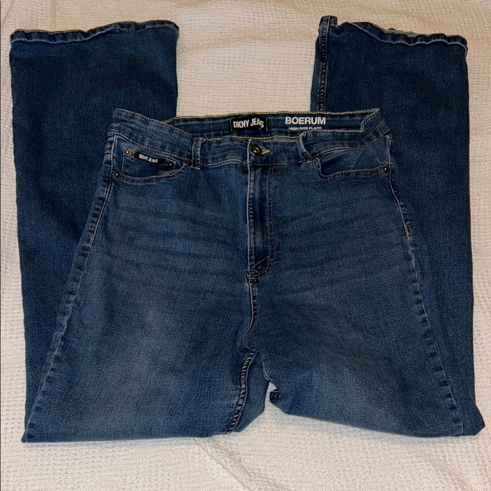 DKNY Women’s Flare Jeans Distressed Boerum Blue Denim high rise Kendrick Lamar